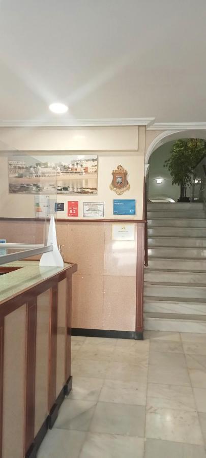 קדיז Hostal Bahia מראה חיצוני תמונה