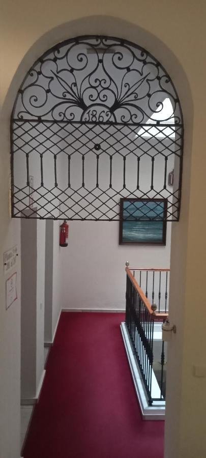 קדיז Hostal Bahia מראה חיצוני תמונה